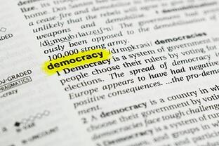 définition dictionnaire démocratie